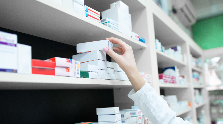 Este curso está diseñado para proporcionar a los pacientes el conocimiento práctico sobre el uso seguro y efectivo de los medicamentos.