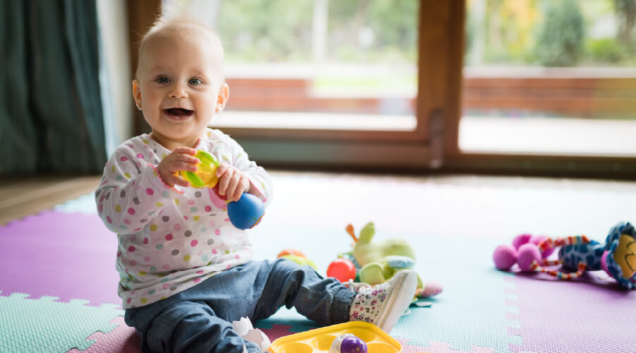 La estimulación temprana acompaña el desarrollo integral de niños y niñas desde los primeros años de vida, fortaleciendo sus habilidades físicas, cognitivas, emocionales y sociales a través del juego, el afecto y las experiencias cotidianas en el hogar.